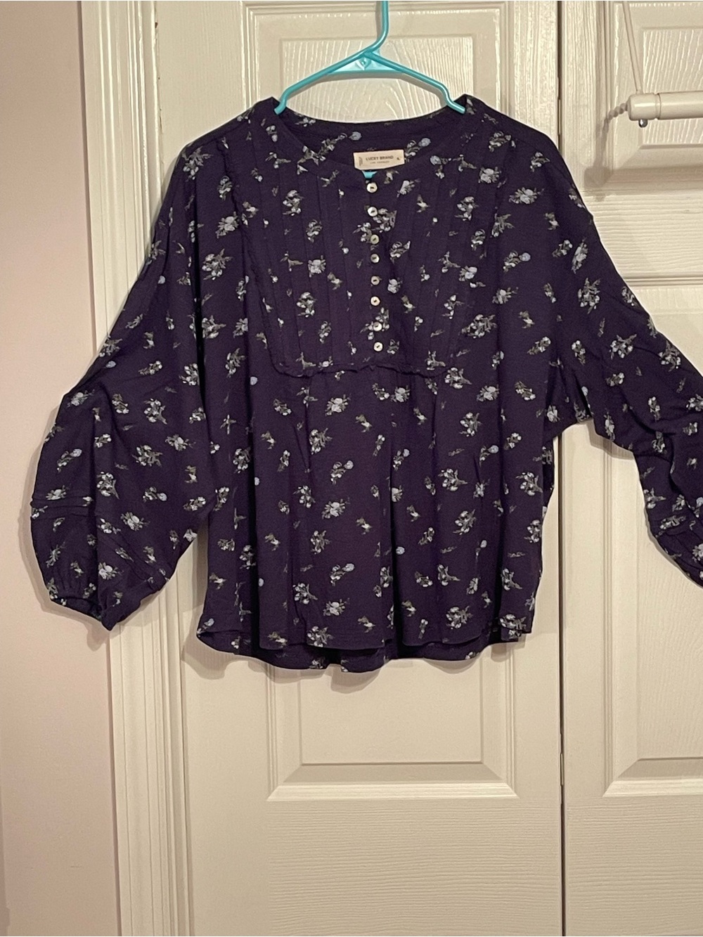 Lucky Brand Navy Floral Pintuck Peasant Blouse